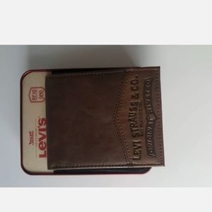 New Men's Levi's RFID Blocking Slim leather wallet
